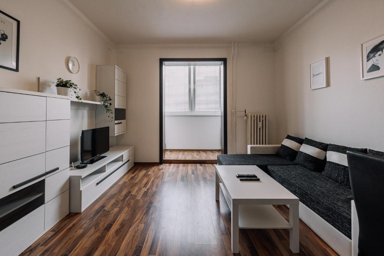 Cozy Apartment In Ruzinov Bratislava Esterno foto
