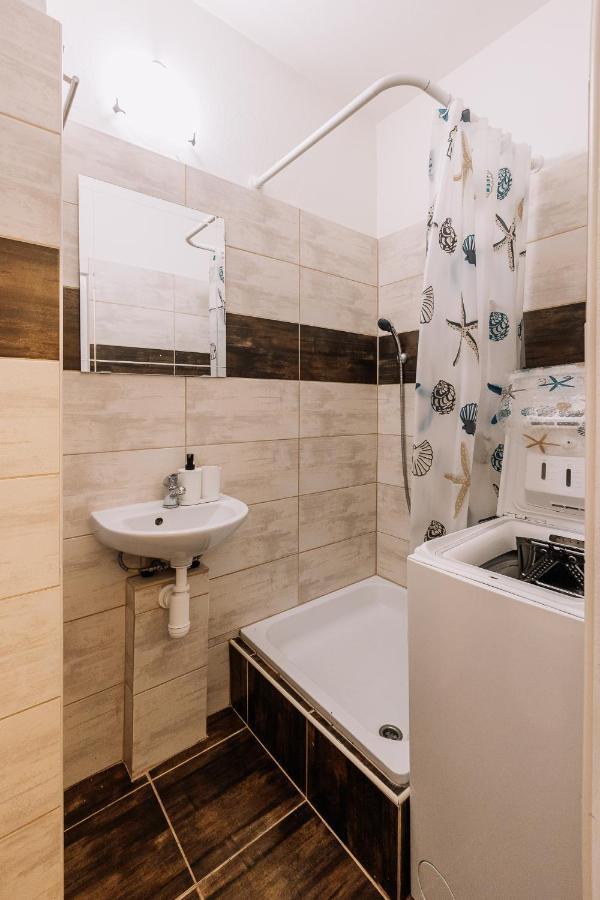 Cozy Apartment In Ruzinov Bratislava Esterno foto